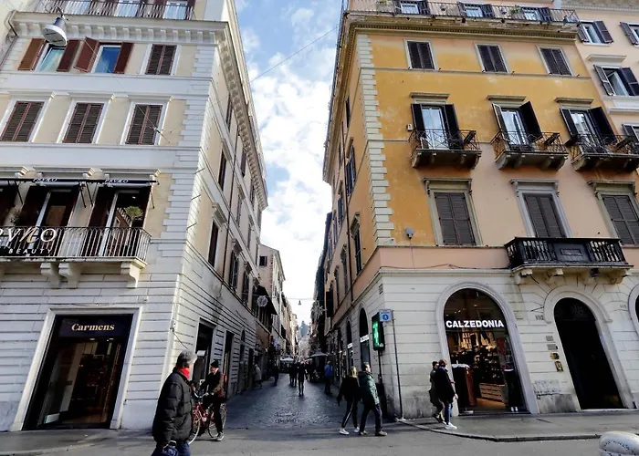 Pensión Della Croce Luxury 2*