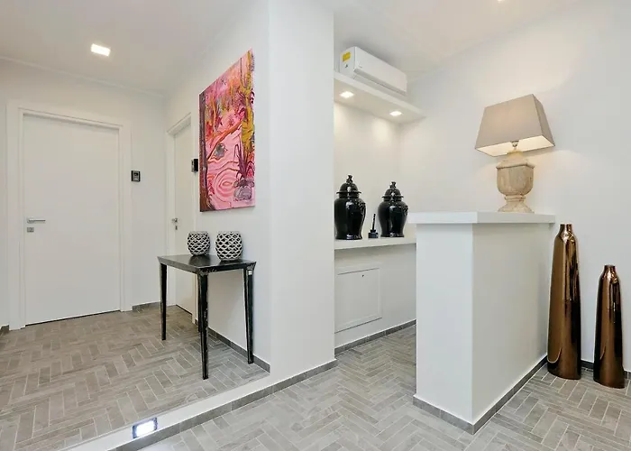 Della Croce Luxury Roma