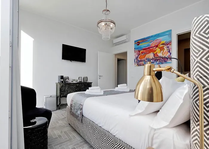 Della Croce Luxury Roma