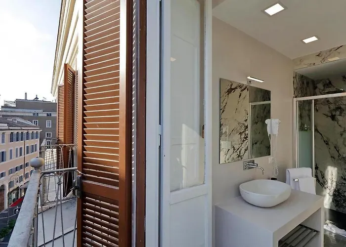 Della Croce Luxury 2*