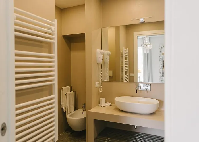 Della Croce Luxury 2* Roma